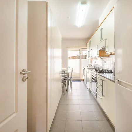 Guestready - Contemporary White In Lisbona