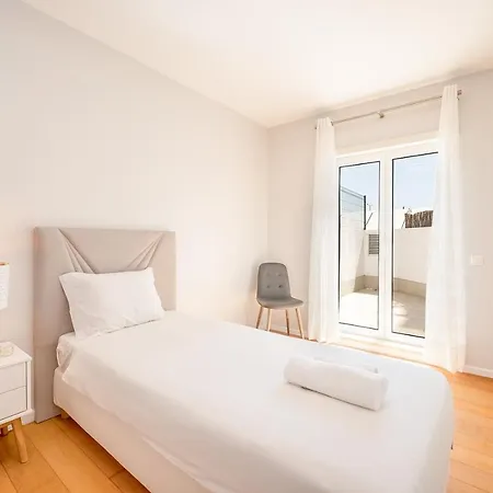 Guestready - Contemporary White In * Lisbona
